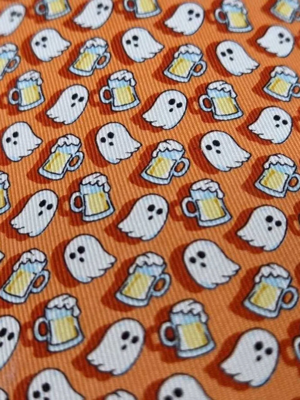 New Vineyard Vines Halloween Boos & Brews beer drinking ghosts orange tie
